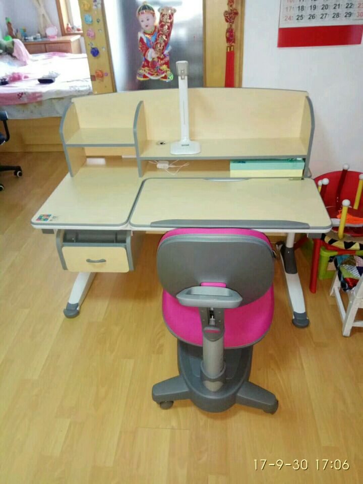 贺州色多多黄APP学习桌